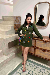 Travel high low shirt